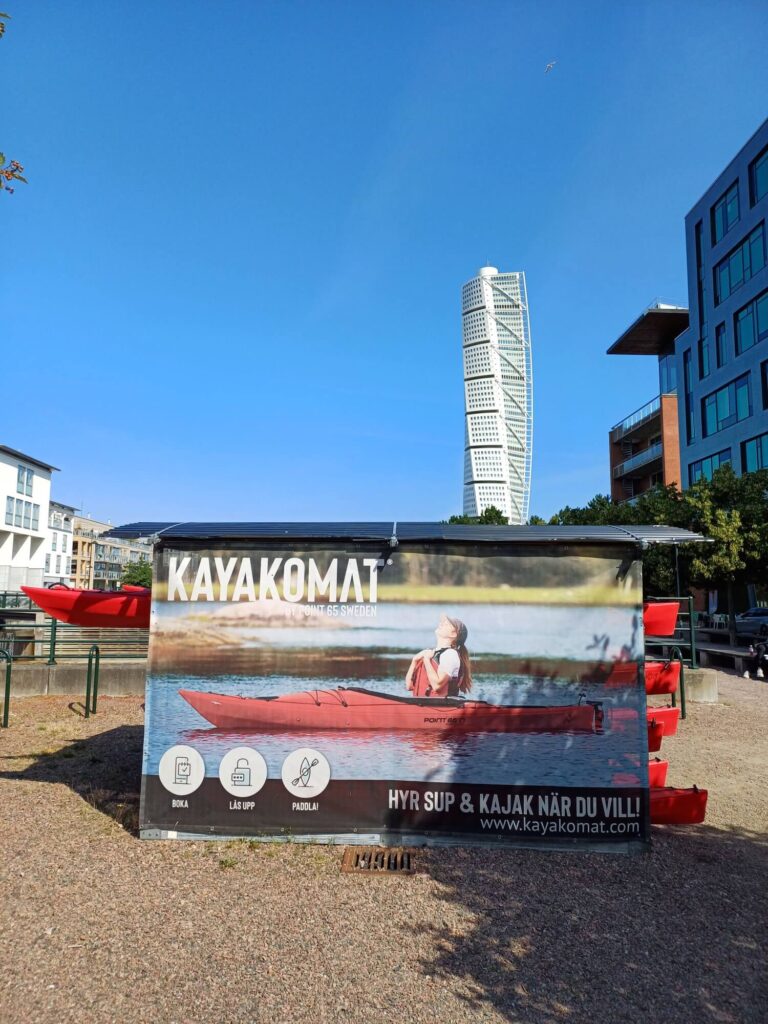 Malmö, Västra Hamnen, Turning Torso, Kayakomat