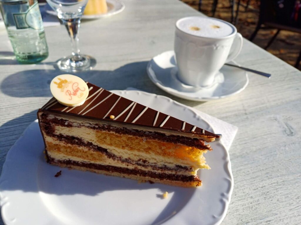 Kuchen, Café Drachenhaus, Park Sanssouci, Potsdam