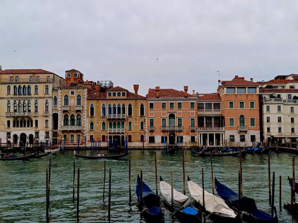 Gondeln, Canal Grande, Venedig, Palazzi