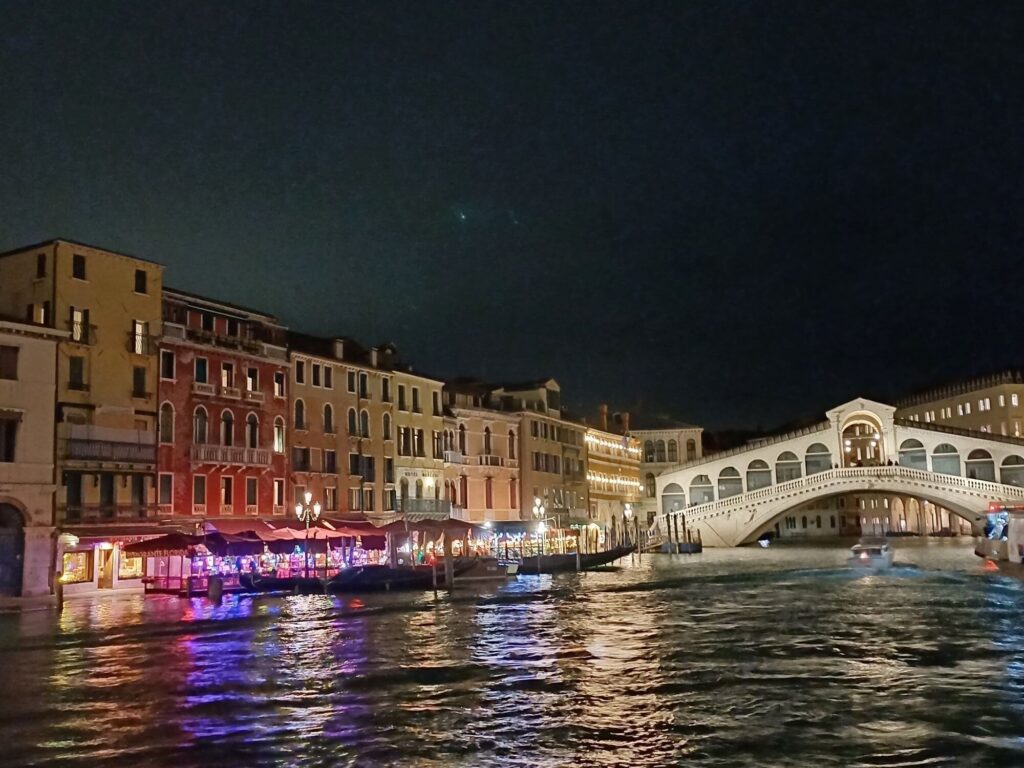 Rialtobrücke, Canal Grande, Venedig