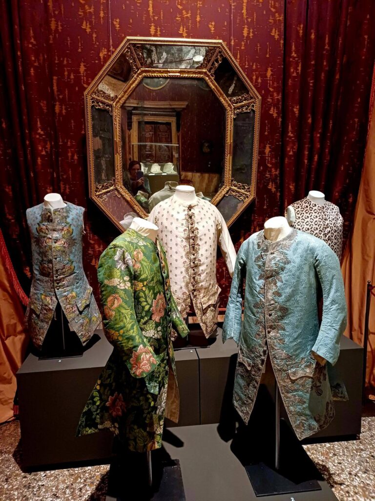 Herrenkleidung, Palazzo Mocenigo, Venedig