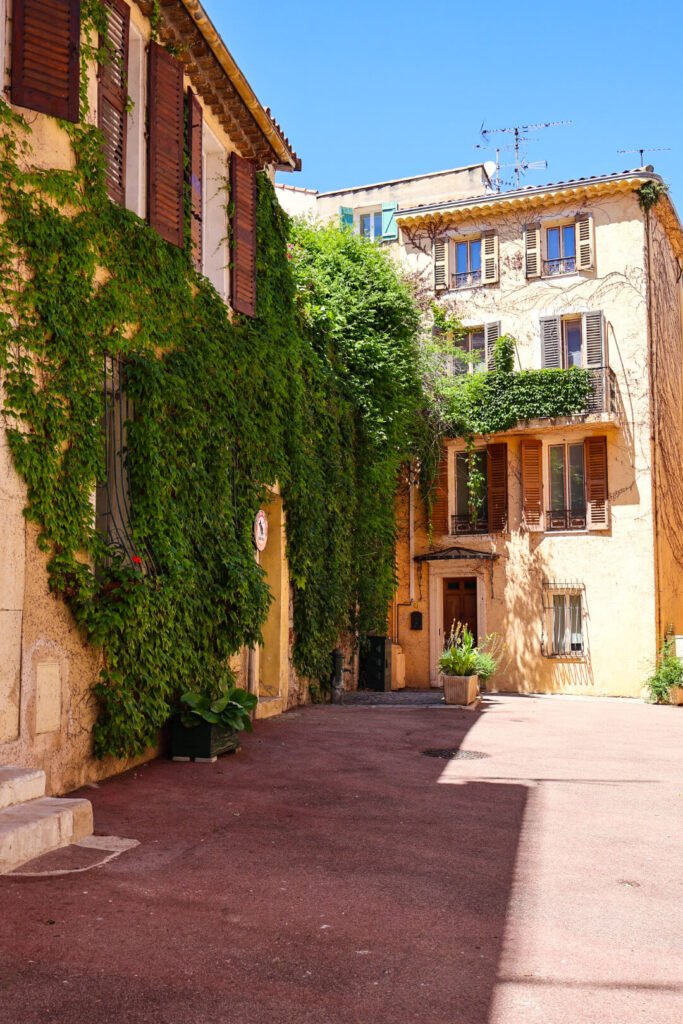 Cannes, Le Suquet, Platz